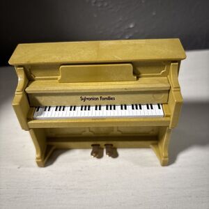 Sylvanian Families Epoch Co. 1986 Biege PIANO Dollhouse Miniature Toy Taiwan